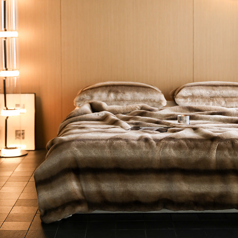 Thickened Winter Plush Blanket| Ultra-Soft Faux Mink Throw